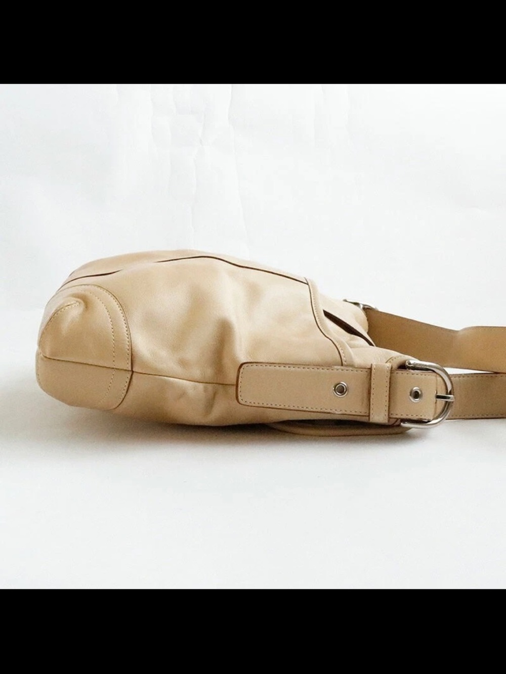 Vintage Coach L3Q-9480 Soho Flap Crossbody Shoulder Bag Leather Camel Beige - Picture 4 of 15